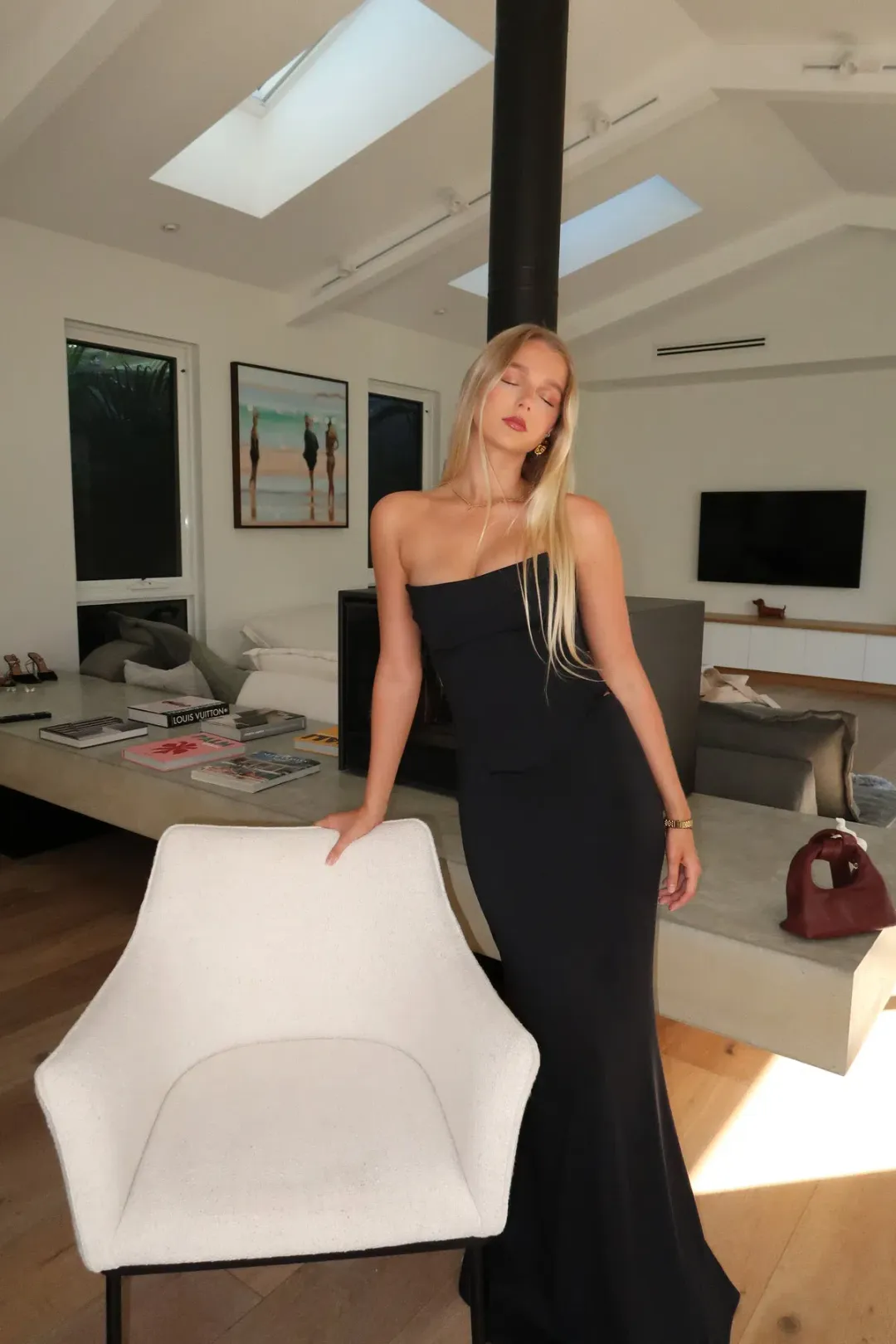HNTR Louie Gown Noir Size S/Au 8 for rent on The Volte - main image