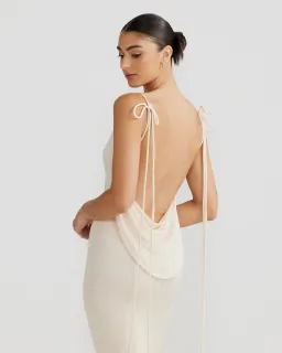 Melani The Label Cristina Gown in Pearl White Size XS / AU 6 for rent on The Volte - image 3