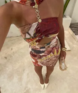 She is Olla Geneva Mini Dress Victor Print Size 8 for rent on The Volte - image 5