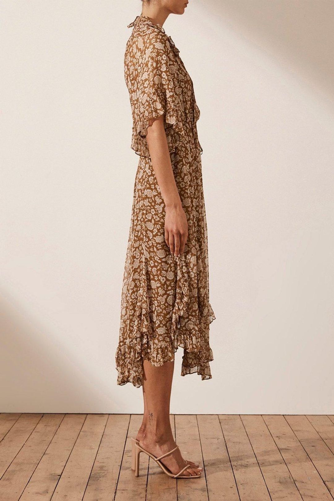 Shona Joy Odette Flutter Sleeve Godet Midi Dress Print Size 10 for rent on The Volte - main image