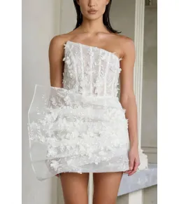 Eliya The Label Azaria Dress White Size S / AU 8  for rent on The Volte - image 2