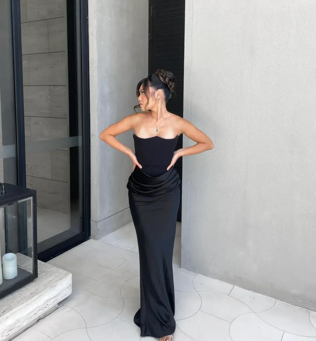 House Of CB Persephone Strapless Corset Dress Black Size S / AU 8 for rent on The Volte - main image