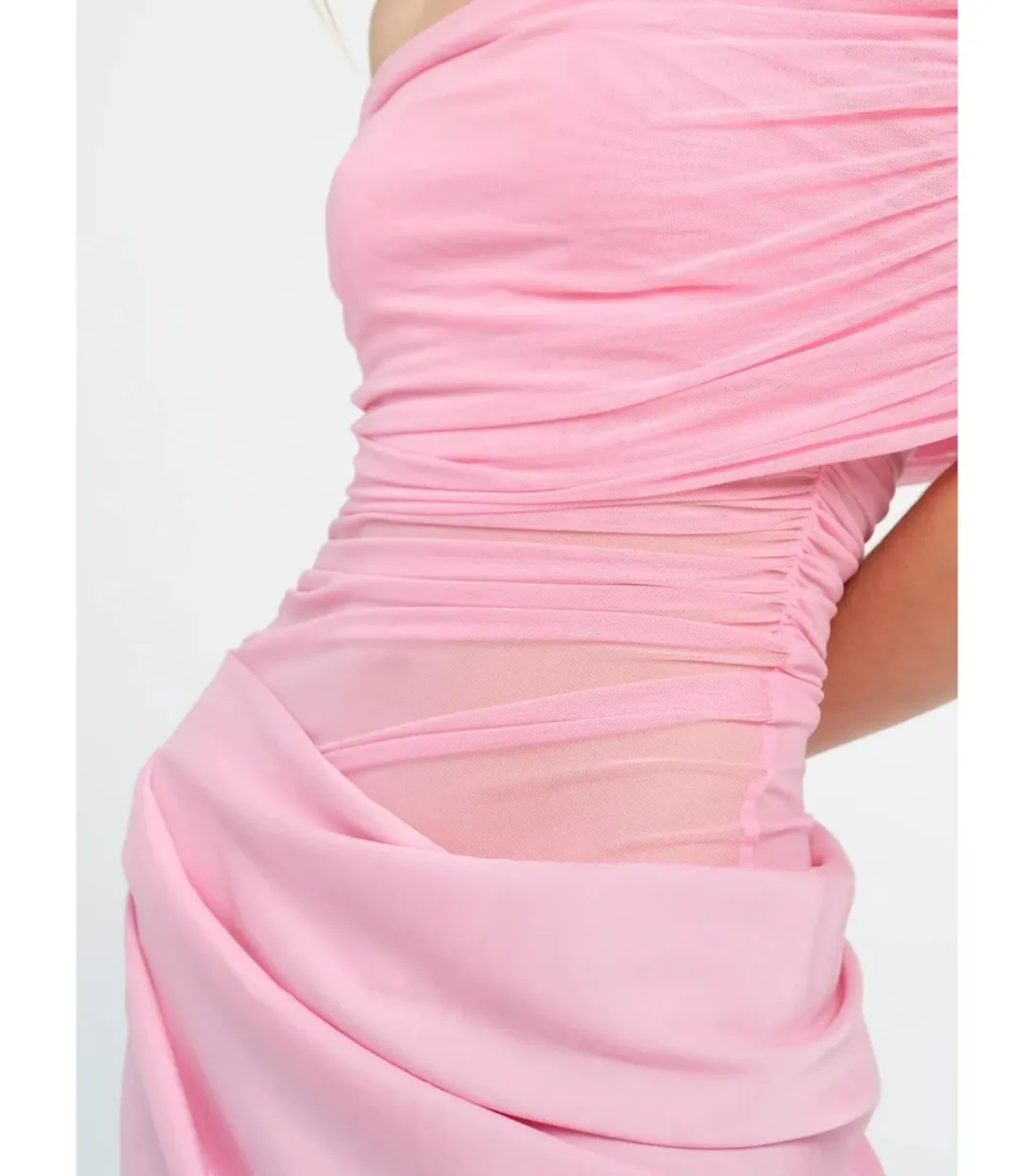 Benni Nico Off-Shoulder Mini Dress in Buttergum Size AU 8 for rent on The Volte - main image