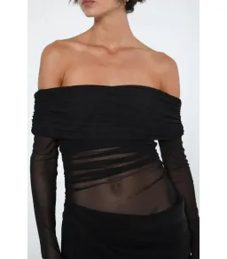 Benni Yasmin Off-Shoulder Maxi Dress Black Size AU 6 for rent on The Volte - image 3
