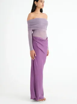 Benni Yasmin Off Shoulder Maxi Dress in Vintage Orchid Purple Size 6 for rent on The Volte - image 2