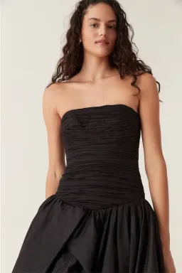 Aje Violette Bubble Hem Maxi Dress Black Size 4  for rent on The Volte - image 2