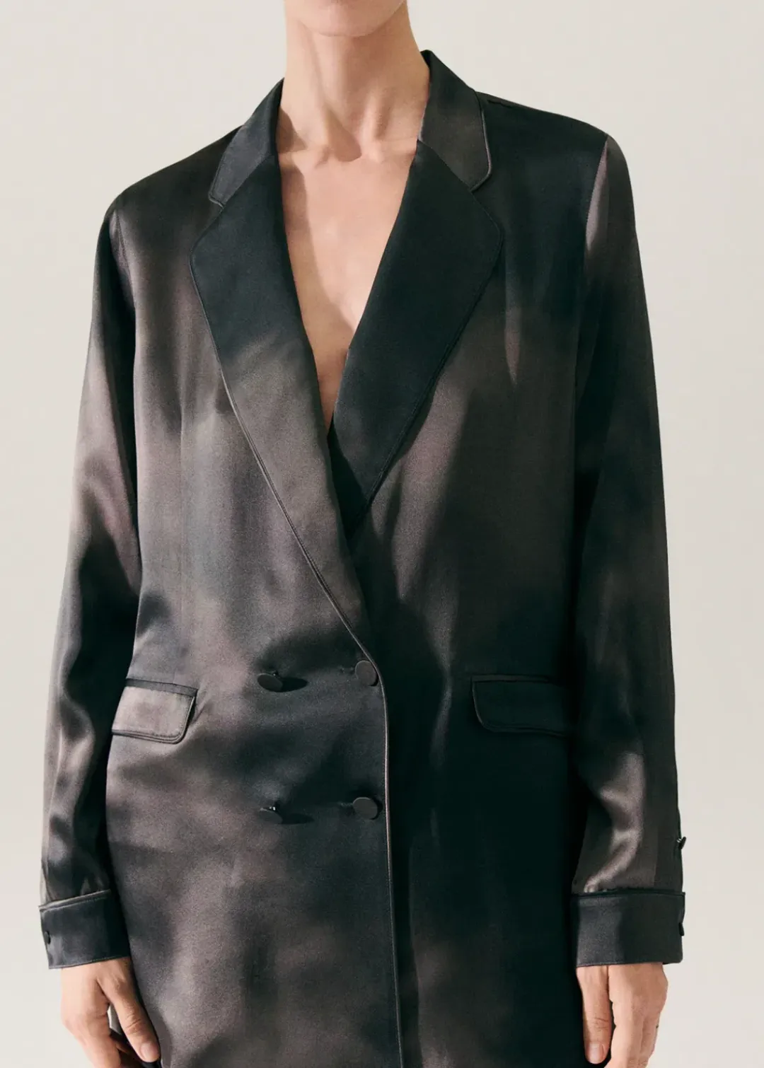 Silk Laundry Relaxed Blazer Black Size 8 for rent on The Volte - main image