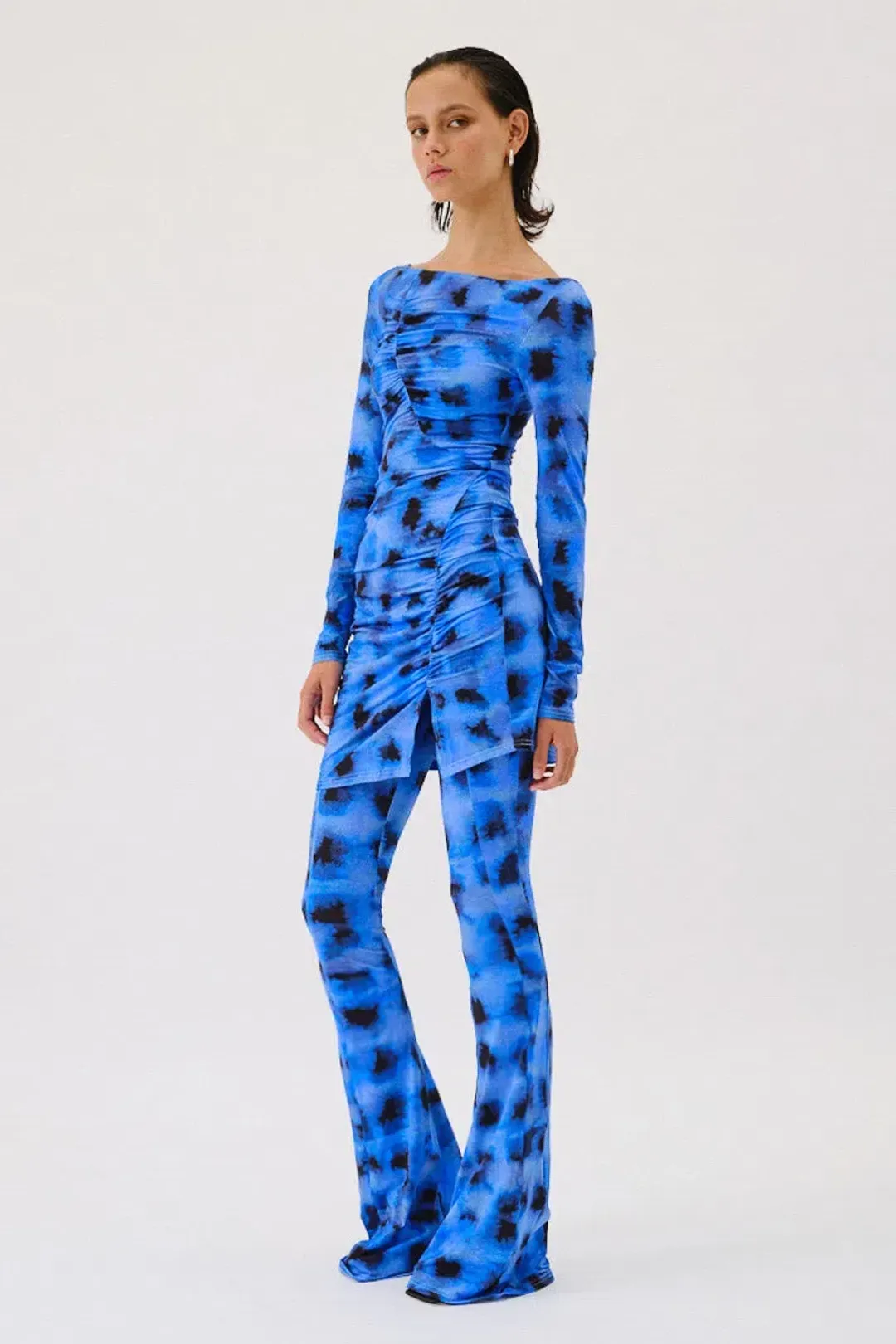 Suboo Shibori Long Sleeve Off Shoulder Dress Mini Blue Size 8 for rent on The Volte - main image