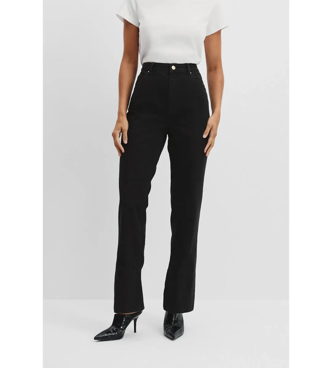 Country Road Cigarette Jean Black Size AU 6 for rent on The Volte - main image