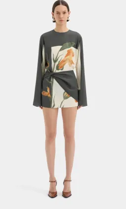 Sir the Label Constance Twist Mini Size 10 for rent on The Volte - image 1