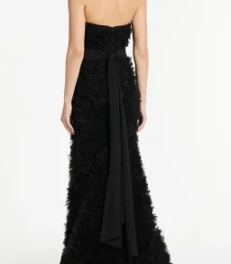 Carla Zampatti Ruffle Strapless Dress Black Size AU 8 for rent on The Volte - image 4