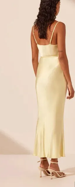 La Lune Bias Cowl Midi Dress Lemon Size 10 for rent on The Volte - image 5