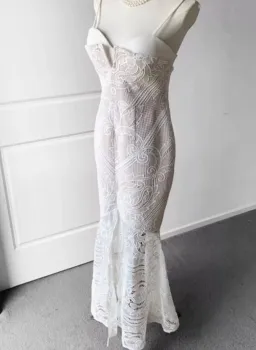 Sheike Lunar Lace Maxi Ivory Size 16 for rent on The Volte - image 2
