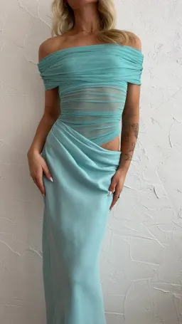 Benni Nico Off Shoulder Maxi Blue Size 6 for rent on The Volte - image 2