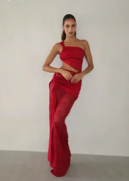 Deconduarte RTW Berry Paradiso Red Lace Maxi Size 6 for rent on The Volte - image 1