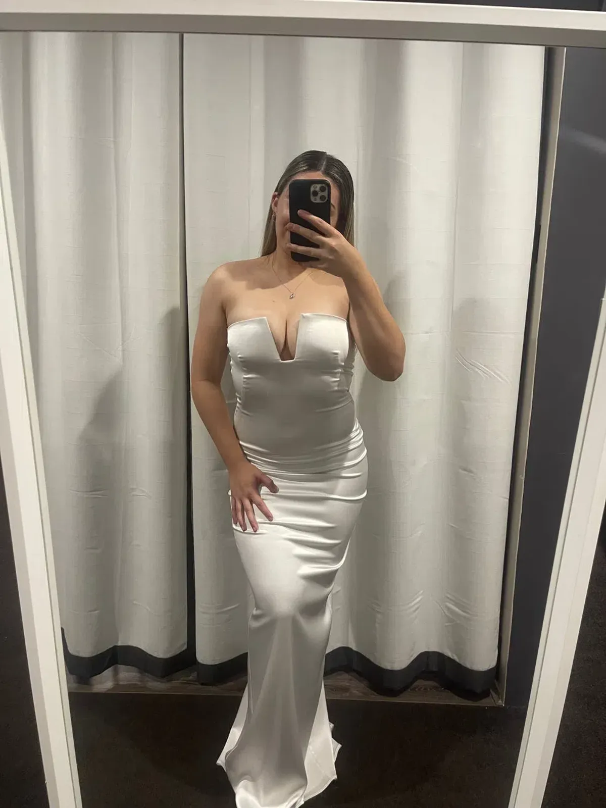 Natalie Rolt Cherie Gown White Size 1/AU 8 for rent on The Volte - main image
