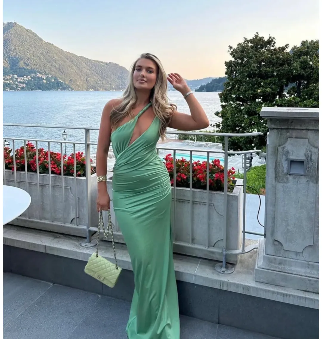 Baobab Lia One Shoulder Maxi Dress Green Size Size XS / AU 6 for rent on The Volte - main image