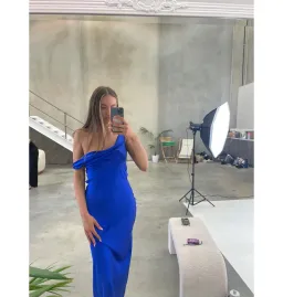 Natalie Rolt Monika Gown Electric Blue Size 0 / AU 6 for rent on The Volte - image 3