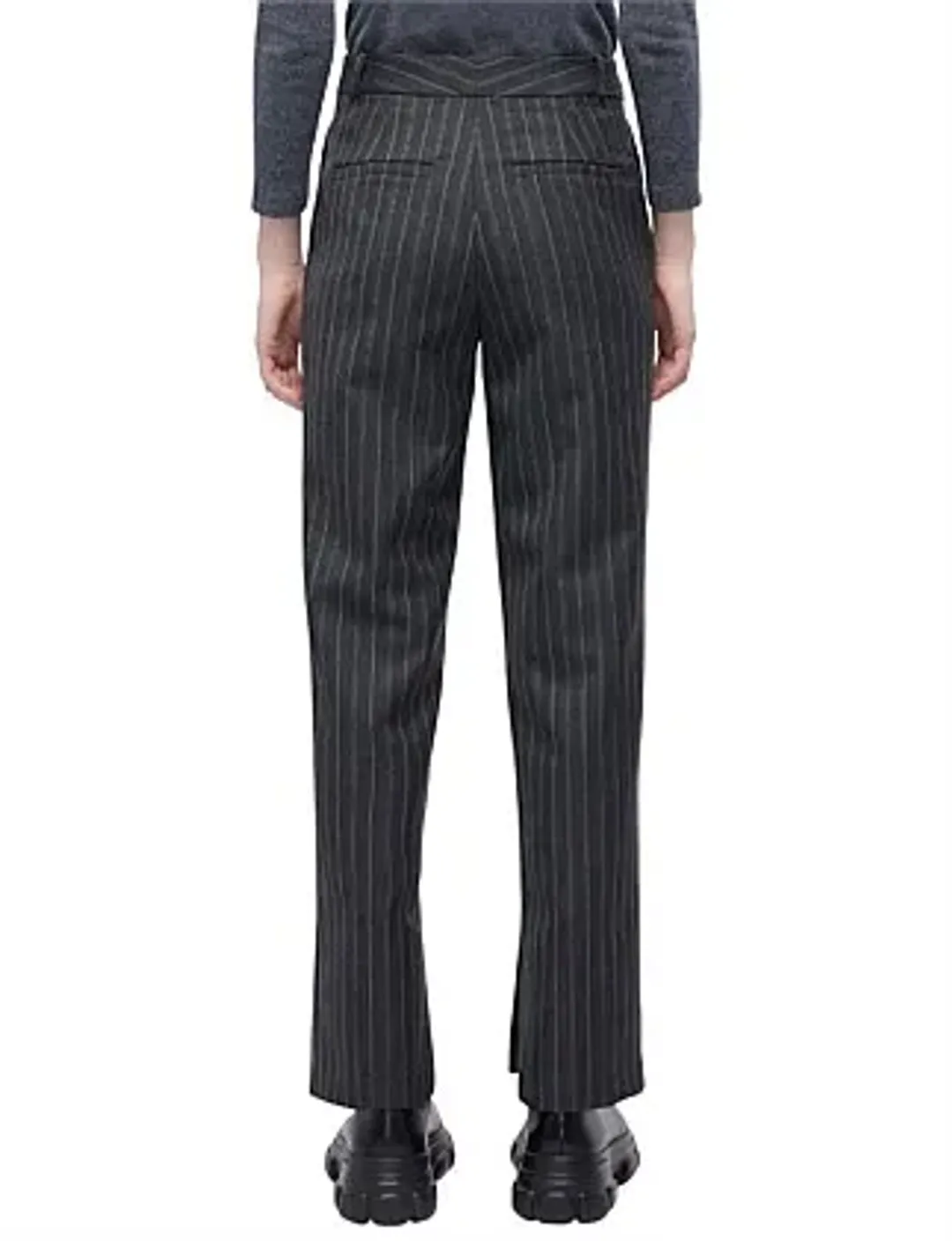 Simkhai Vera Straight Leg Crop Pant Black Size US  2 / Au 6 for rent on The Volte - main image