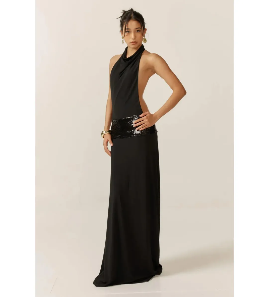 Ance Gria Adele Gown Black Size AU 8 for rent on The Volte - main image