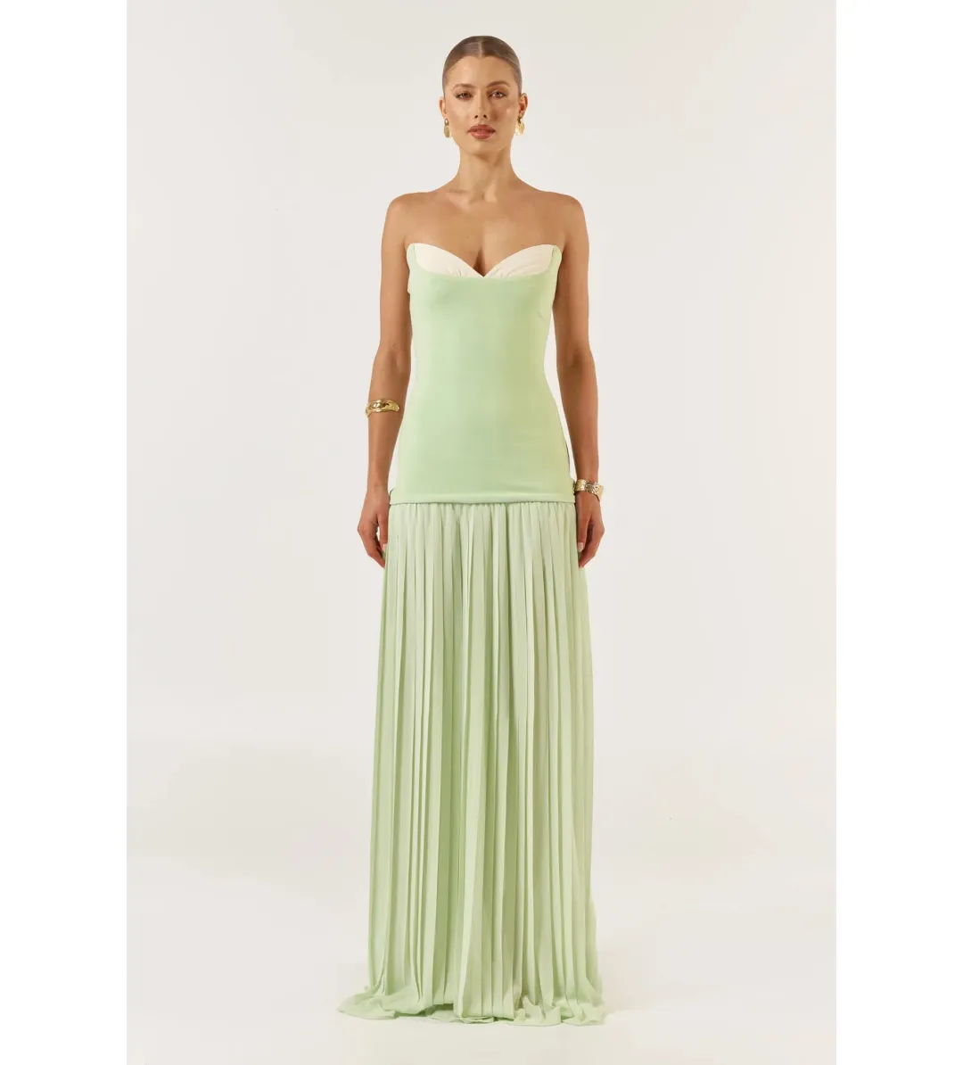 She is Olla Nicolette Maxi Dress Green Size 8/XS for rent on The Volte - main image