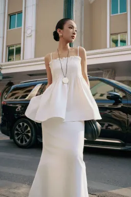 Justin Tong  Skirt Ivory Size 10  for rent on The Volte - image 1