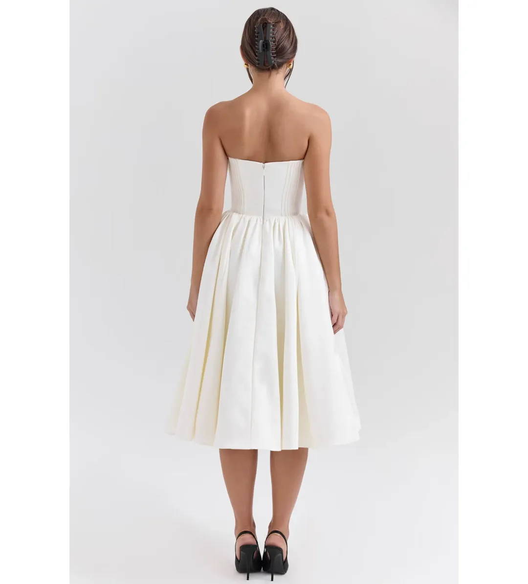 House of CB Coco dress in white  size XS/ AU 6 for rent on The Volte - main image