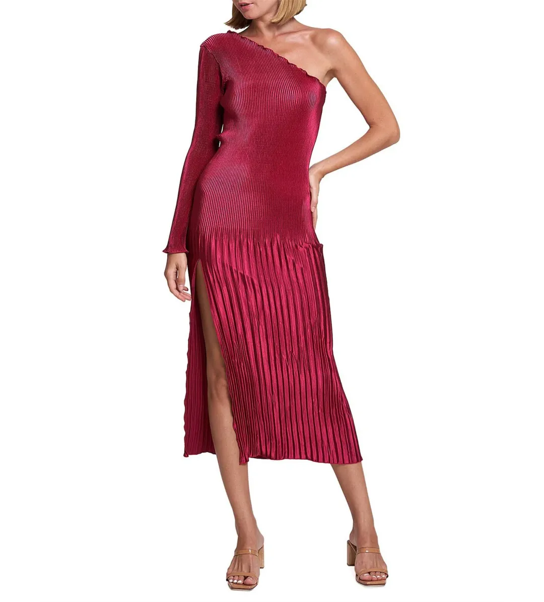 L'Idee Soirée One Shoulder Sleeve Gigi Gown Red Size AU 8 for rent on The Volte - main image