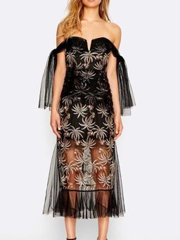 Alice Mccall Belissimo Gown Size 6 for rent on The Volte - image 1