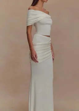 Meshki Irene Top & Skirt Set Ivory Size AU 8 for rent on The Volte - image 3
