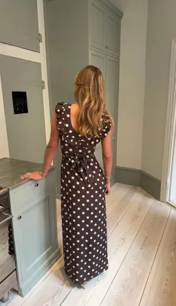 The Designer Club Design by Si Luna Dress Brown Print Size XS AU 6 for rent on The Volte - image 2