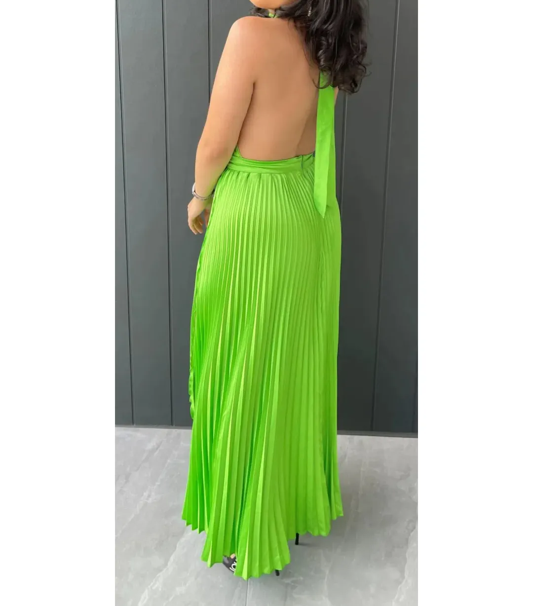 L'Idee Renaissance Split Maxi Gown Neon Lime Green Size AU 6 for rent on The Volte - main image