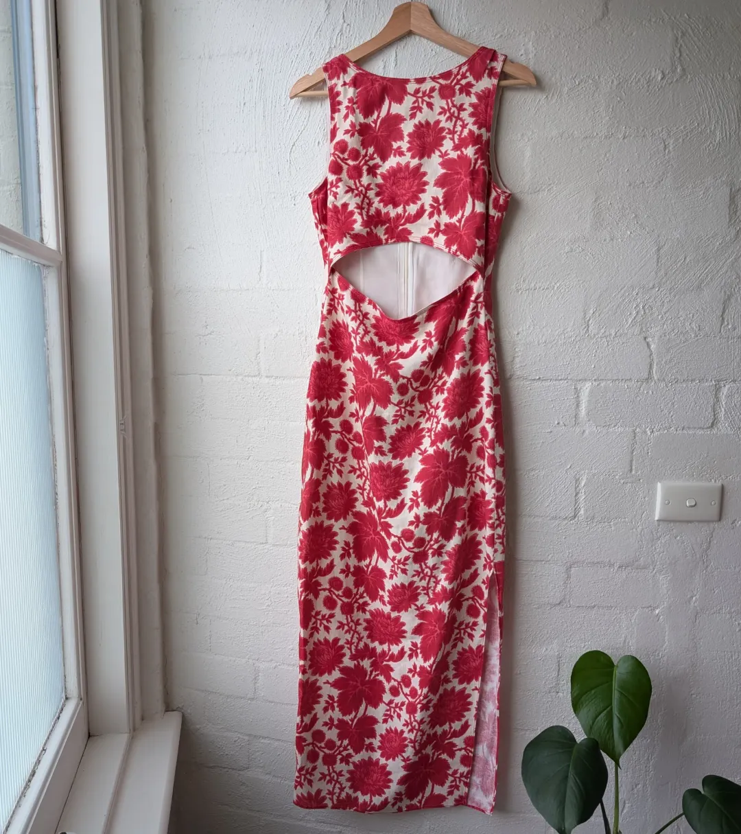 Sir The Label Cinta Linen Cut Out Midi Dress Red Floral Size 1/AU 8 for rent on The Volte - main image