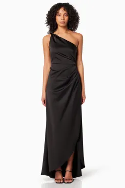 Elliatt Biarritz Gown Black Size 10/M for rent on The Volte - image 2