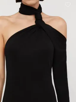 Scanlan Theodore Italian Knit Gown Black Size 12 for rent on The Volte - image 2