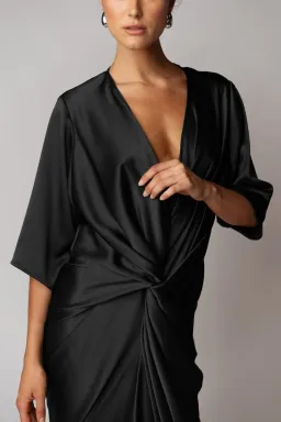 One Fell Swoop Alex Kimono Maxi Obsidian Size AU 10 for rent on The Volte - image 2