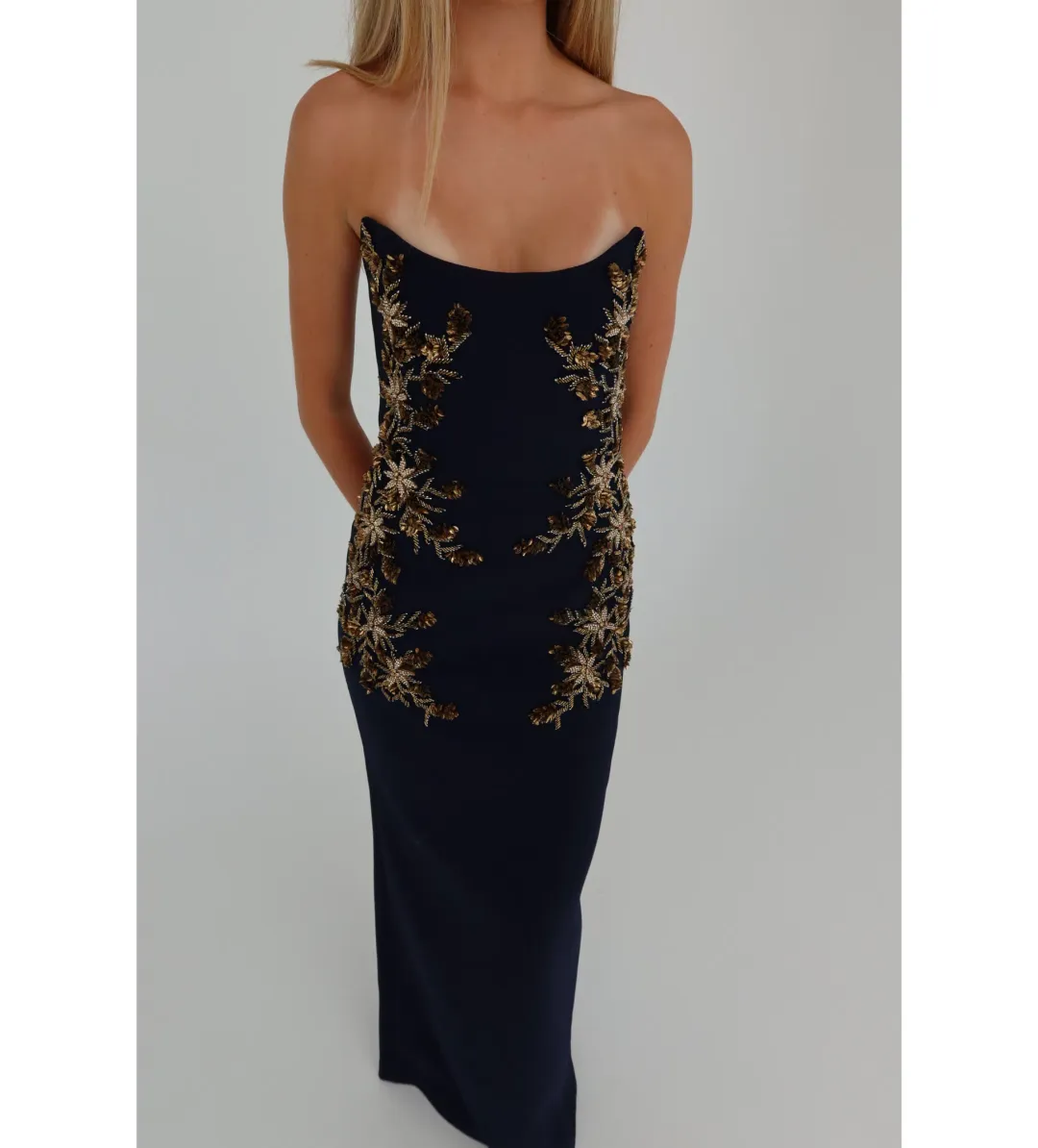 Rebecca Vallance Orla Gown Navy Size AU 6 for rent on The Volte - main image