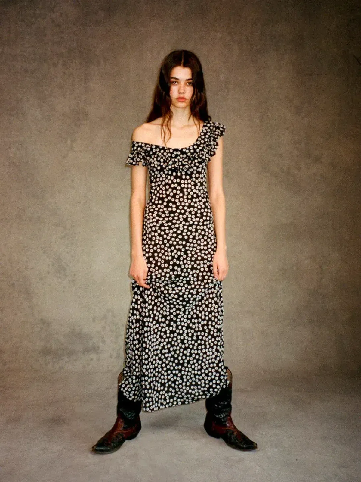 Realisation Par The Minnie Size S / AU 8 for rent on The Volte - main image