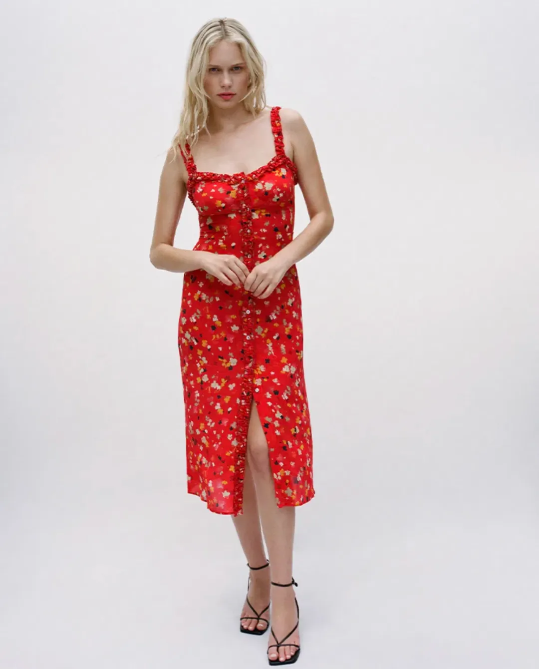 Realisation Par The Juliet in Rouge Fleur in Size M/AU 10 for rent on The Volte - main image
