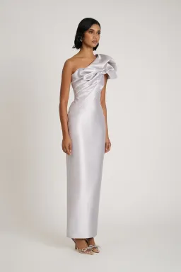 Eliya The Label Ashton Gown Silver Size S / AU 8 for rent on The Volte - image 3