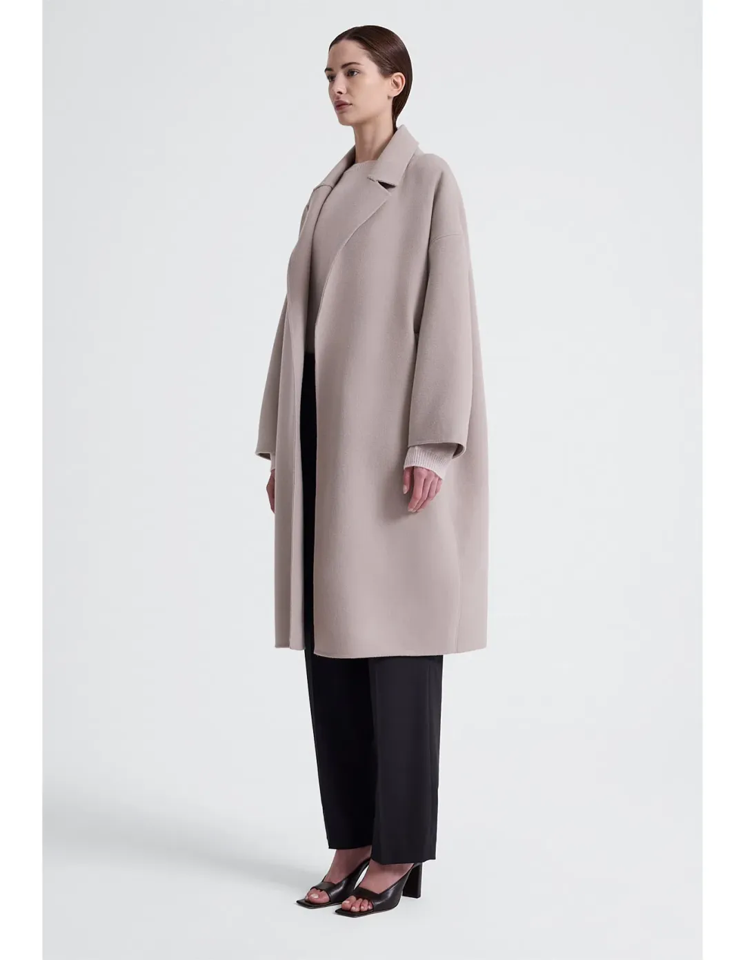 Jac + Jack Mega Coat Light Beige Size 8 for rent on The Volte - main image