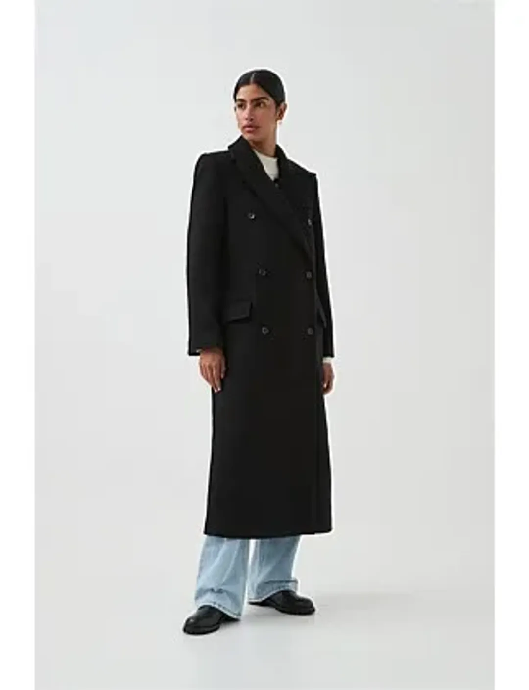CARTER COAT for rent on The Volte - main image