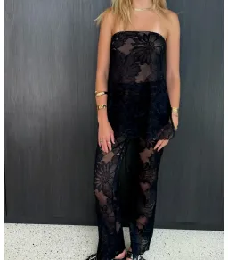 Viktoria And Woods Evoke Lace Top and Set Black Size AU 8 for rent on The Volte - image 4