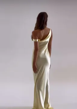 Natalie Rolt Monika Gown for rent on The Volte - image 2