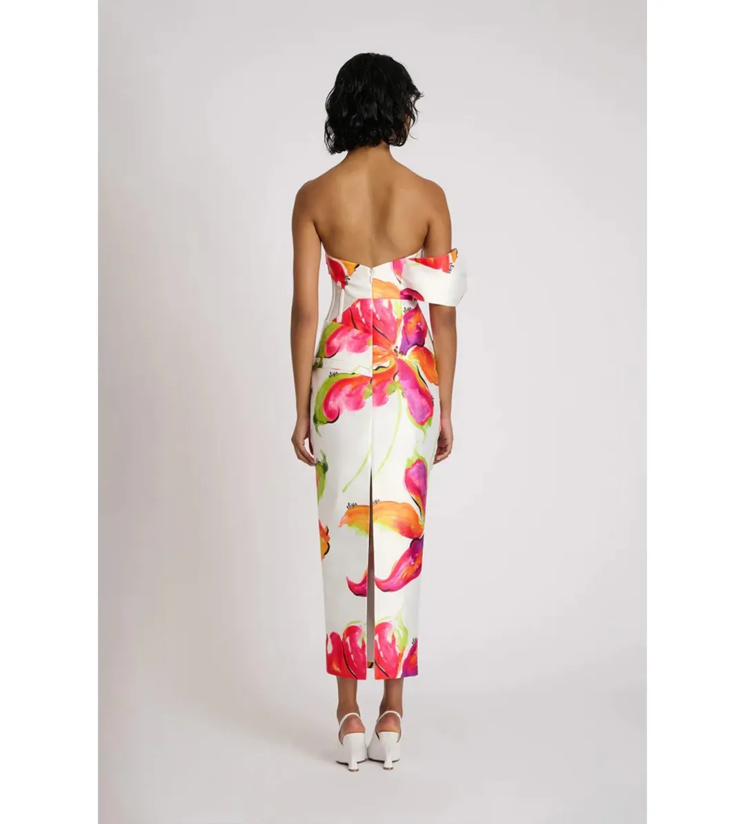 Eliya The Label Ivie Midi Dress White Floral Size M AU 10 for rent on The Volte - main image