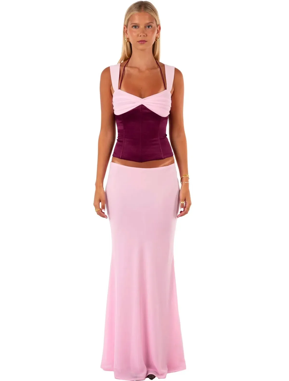 I am Delilah SCARLETT SET BERRY SIZE S for rent on The Volte - main image