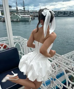 AJE Bubble Hem Mini White size 8 for rent on The Volte - image 4