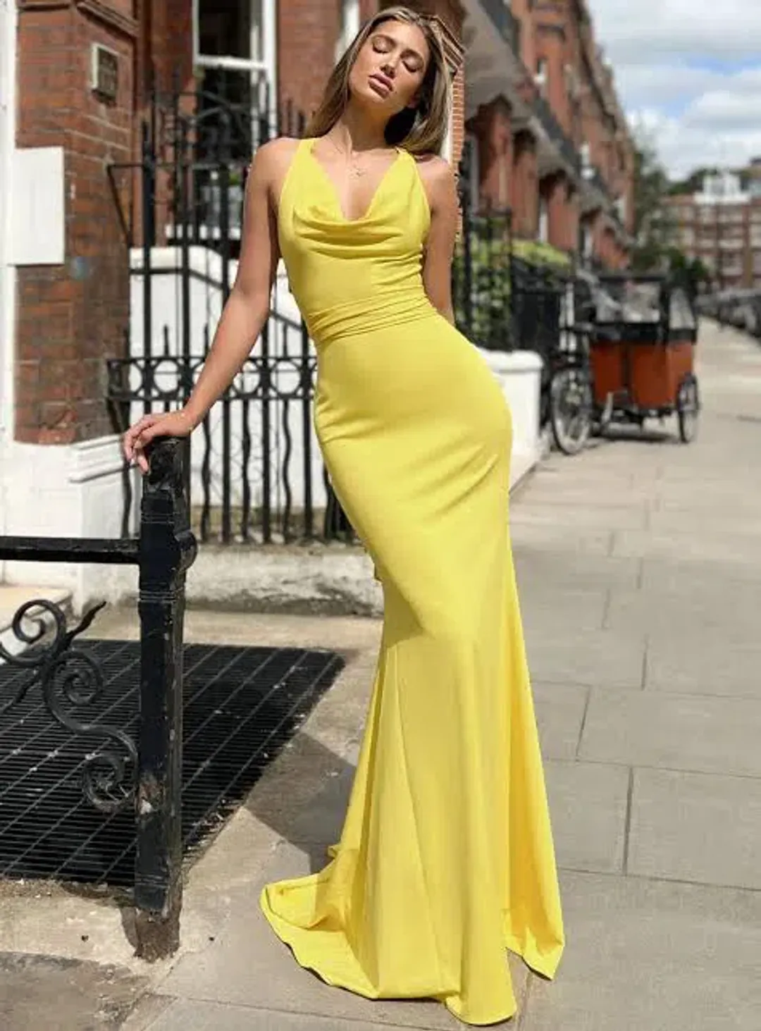 Jadore JX6080 - Yellow size 8 for rent on The Volte - main image