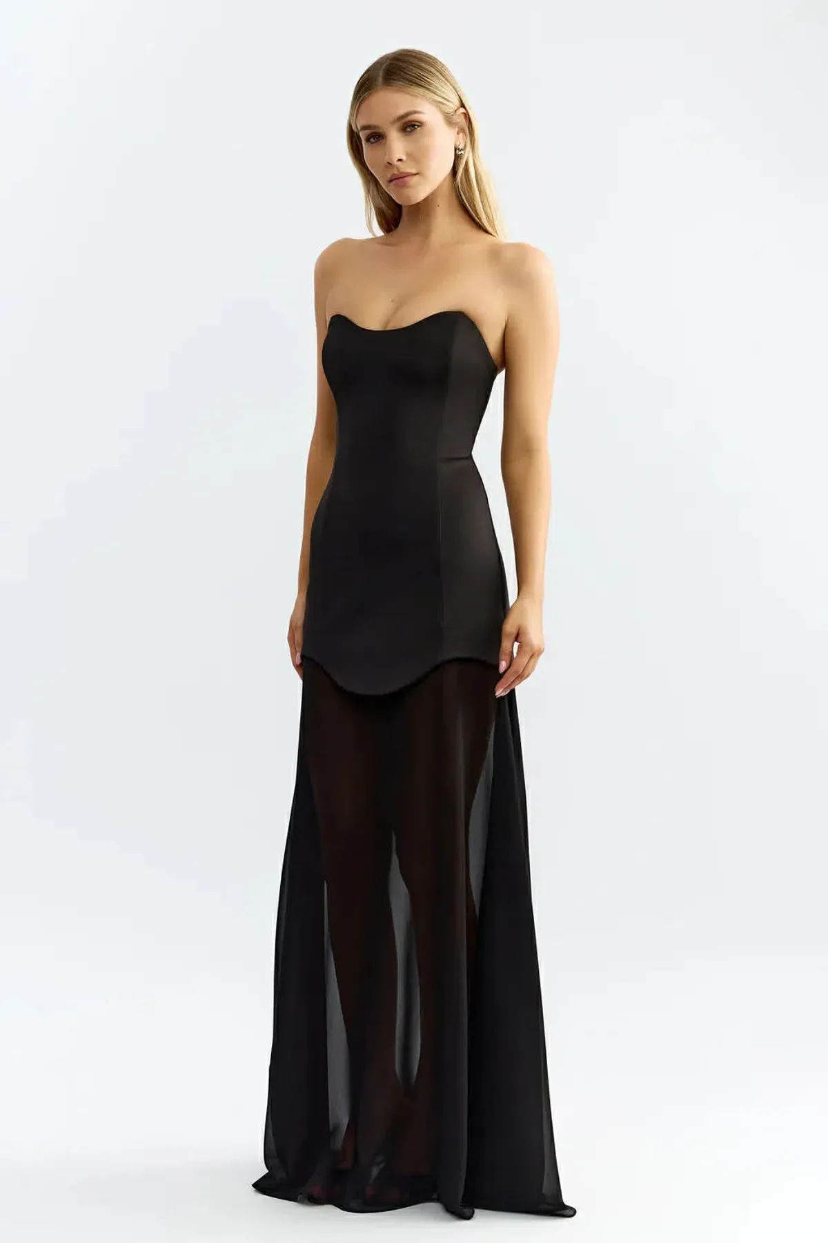 Lexi Zahra maxi size 6 for rent on The Volte - main image