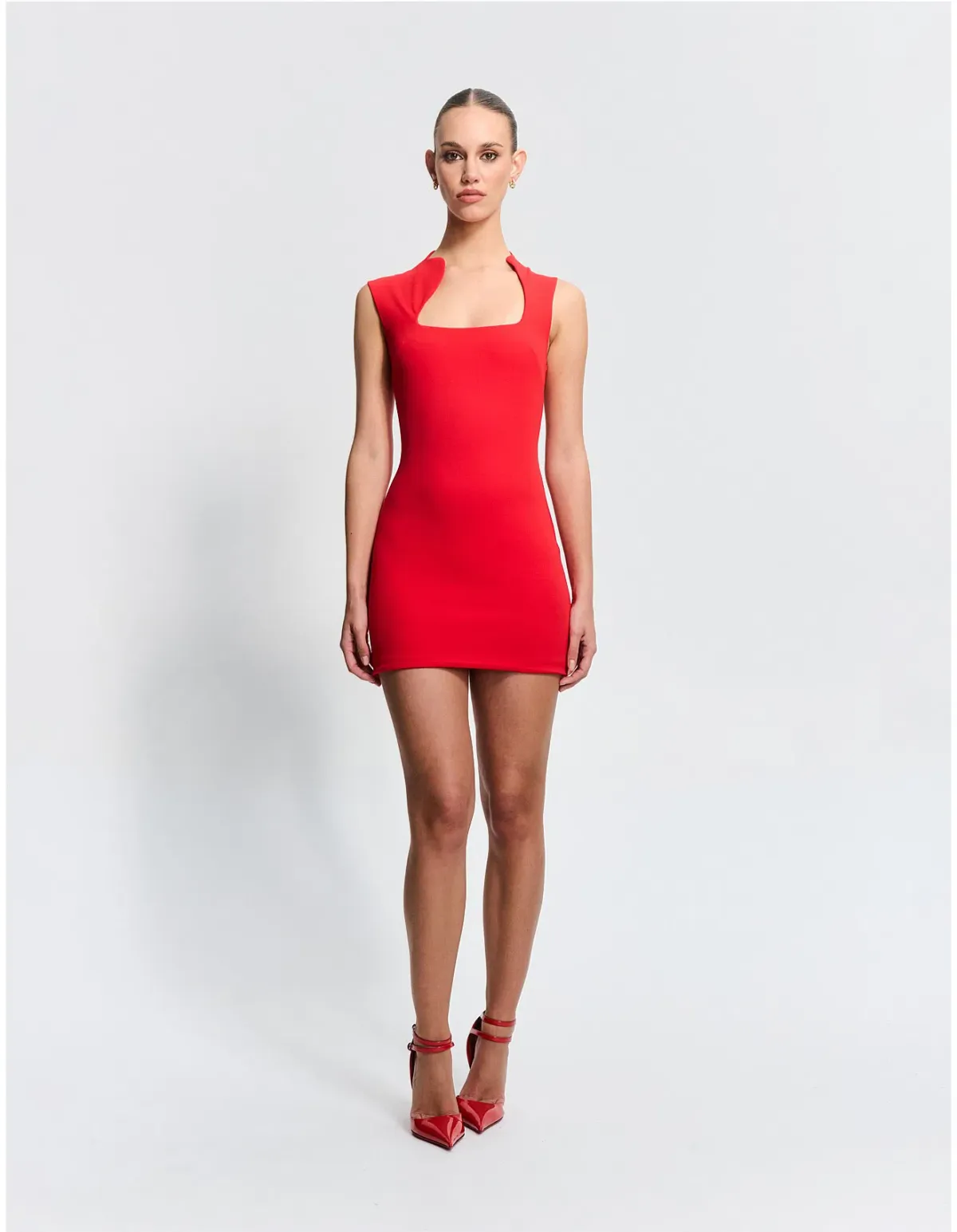 Effie Kats Elara Mini in Cherry Red Small for rent on The Volte - main image